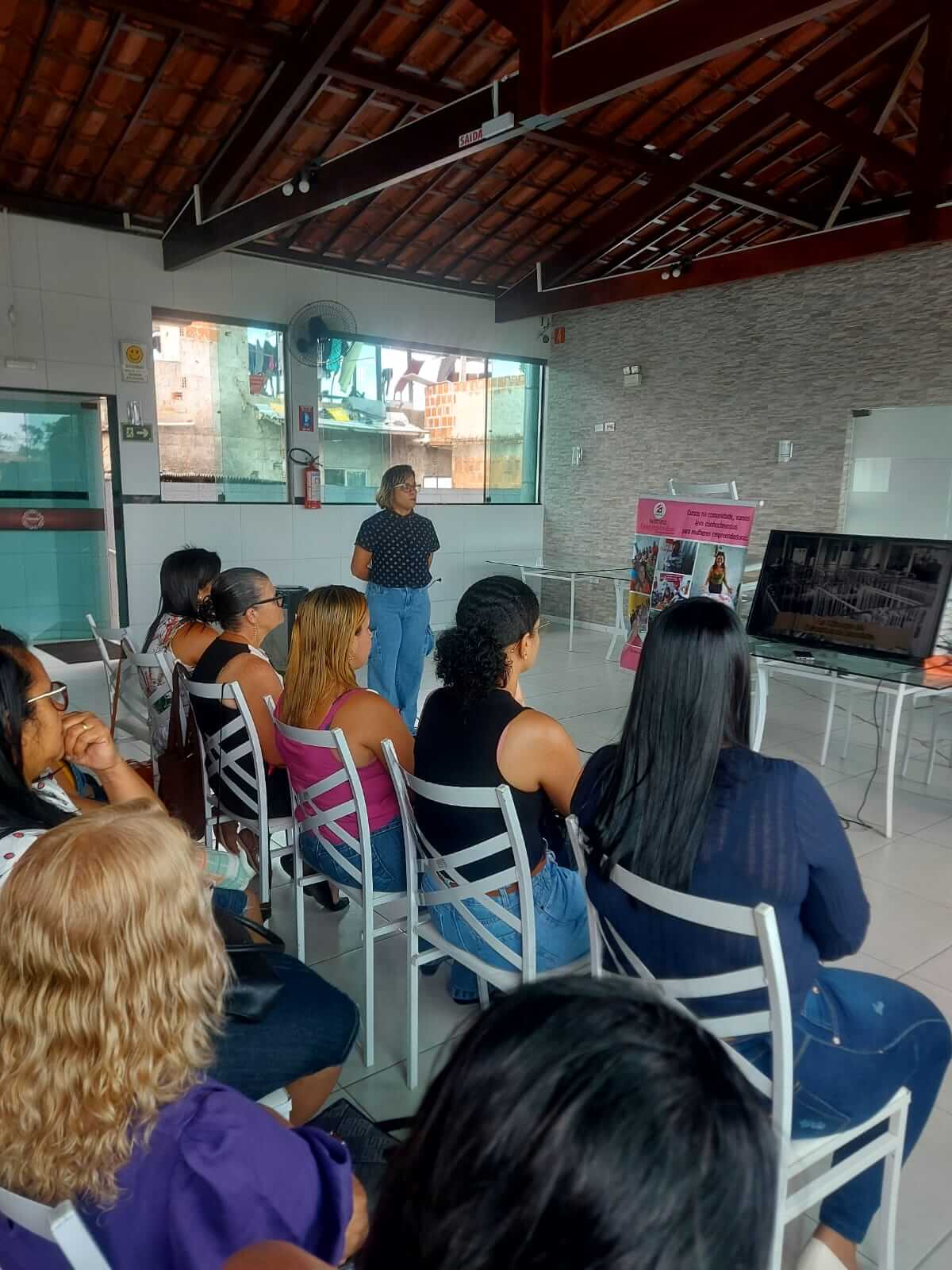 Treinamento sobre infância e vínculos com equipe pedagógica — Recife