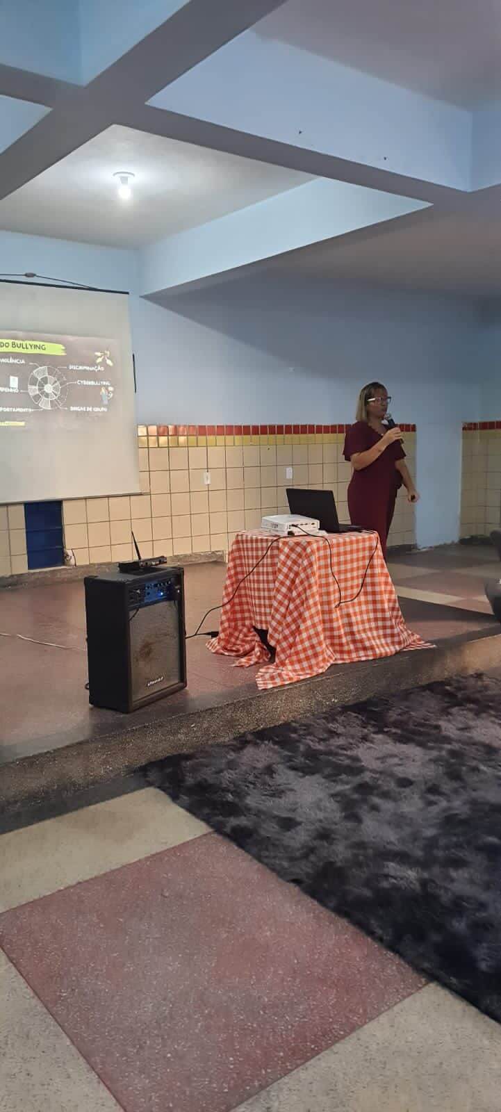 Palestra sobre Bullying para pais — escola particular