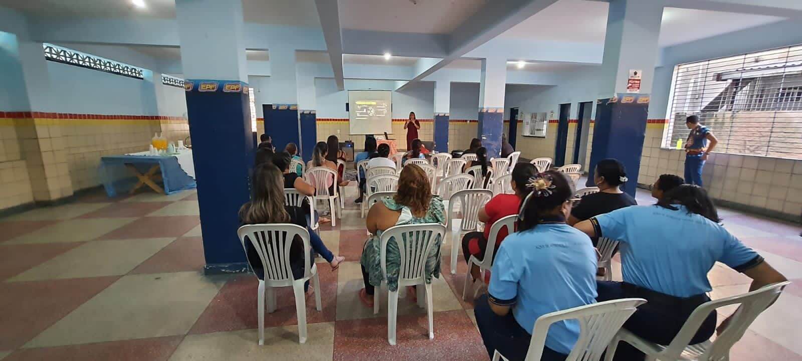 Palestra sobre Bullying para pais — escola particular