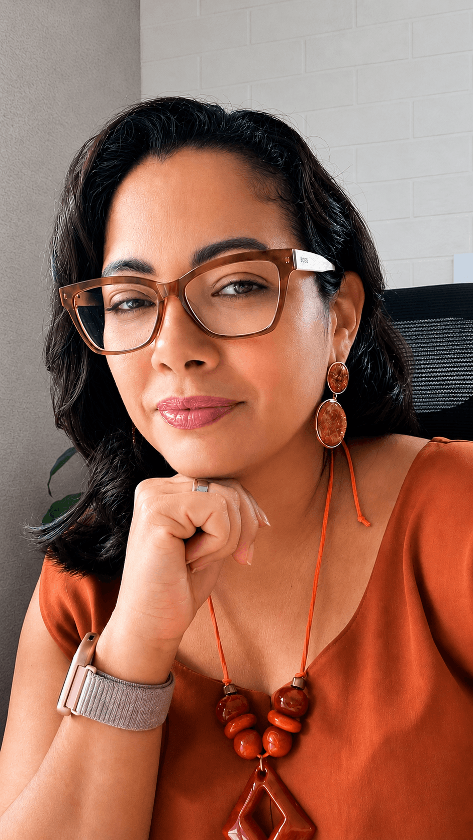 Retrato de Geiseane Arruda, educadora integrativa do sono pediátrico